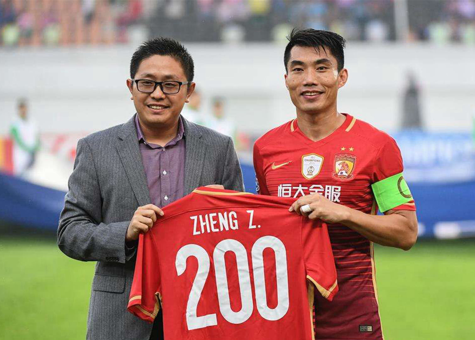 申京于弧顶 申京于弧顶